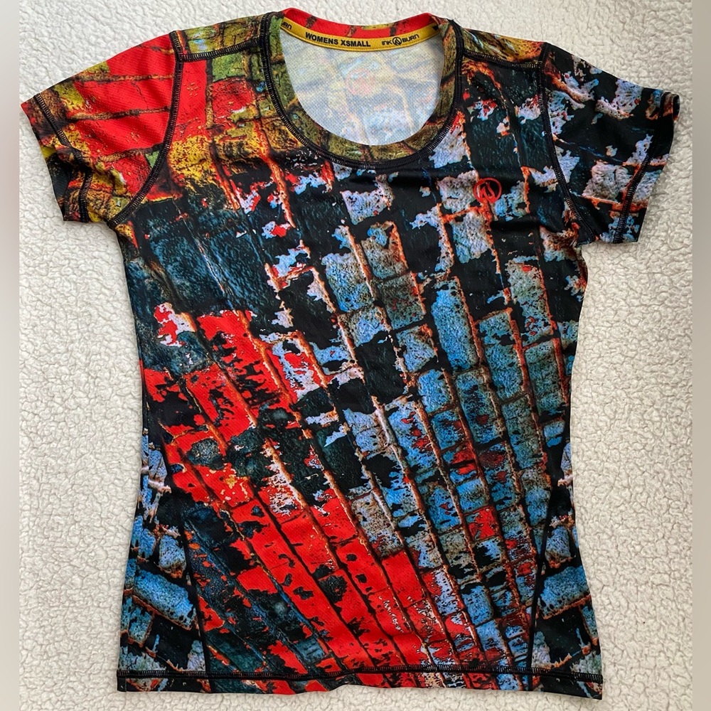 INKnBURN Brick Tee T-shirt NWOT XS